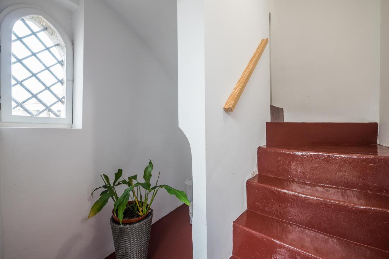 Home In One Of Evora'S Most Historical Squares エクステリア 写真